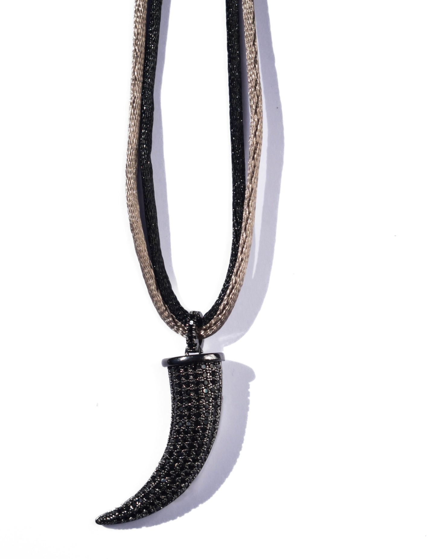 Fang Necklace | Black