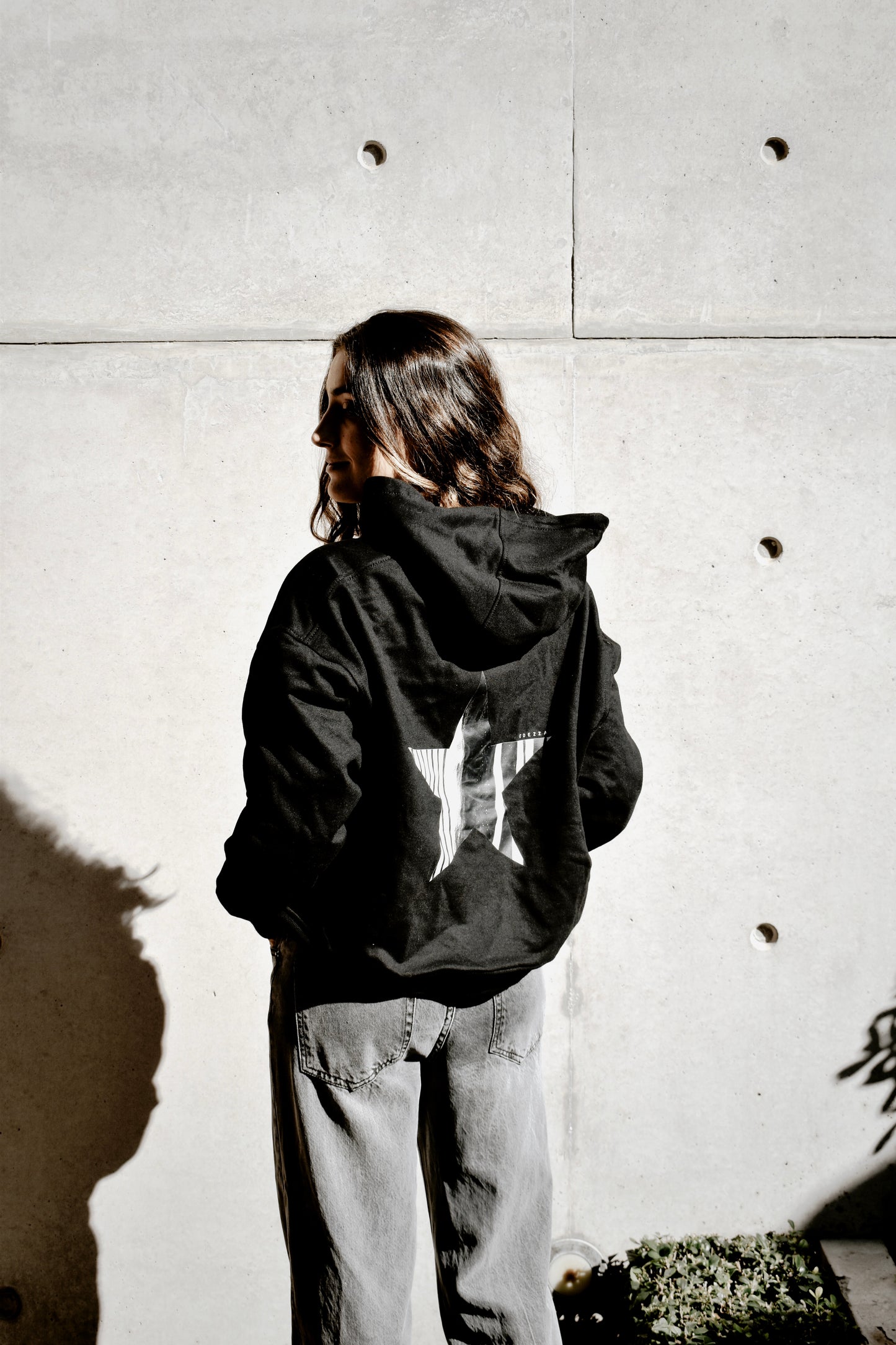 Zebra Hoodie | Black