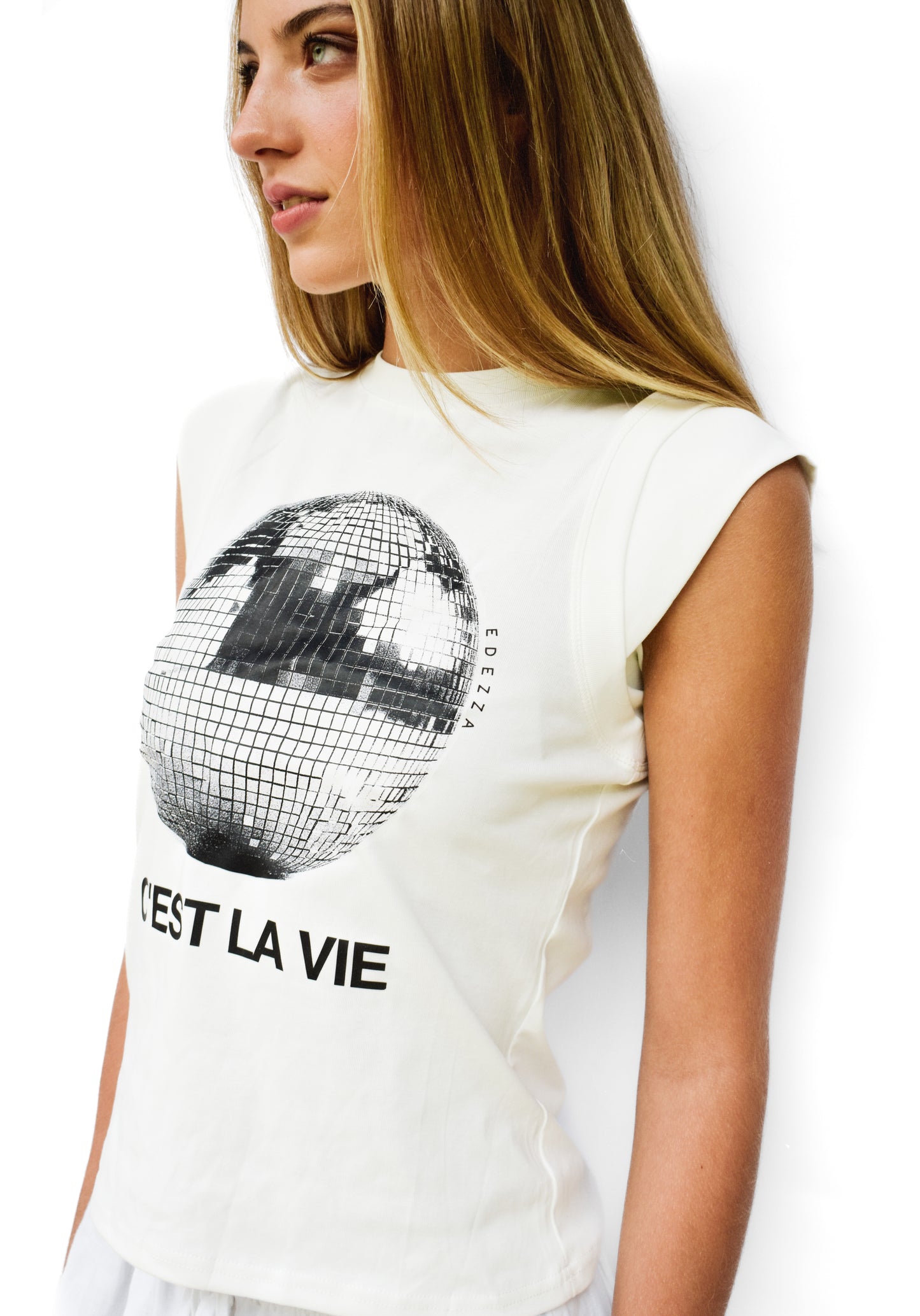 C'est la vie | White